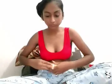 Freechat the_right_girl on Chaturbate