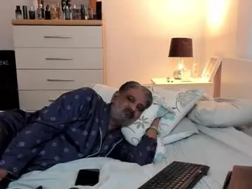 Freechat topalphaboss on Chaturbate