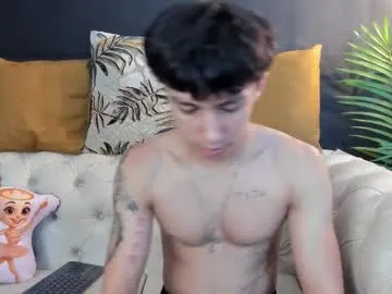 Freechat tyler_durtenn on Chaturbate