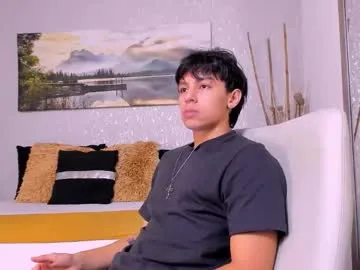 Freechat tyler_durtenn on Chaturbate