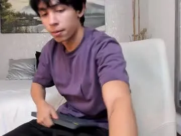 Freechat tyler_durtenn on Chaturbate