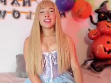 Freechat valerycolins on Chaturbate