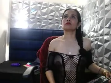 Freechat vanessa_7_ on Chaturbate