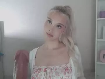 vickyfuckingdoll on Chaturbate