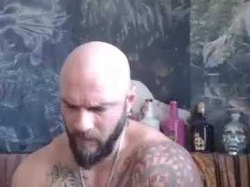 Naked Room viking_me 