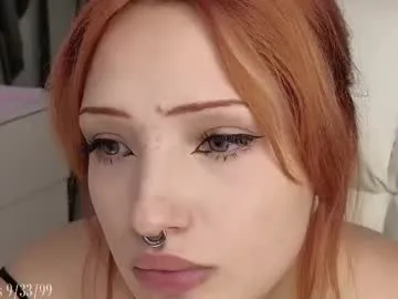 Freechat violetvio1ator on Chaturbate