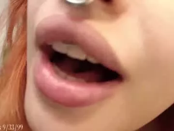 Freechat violetvio1ator on Chaturbate