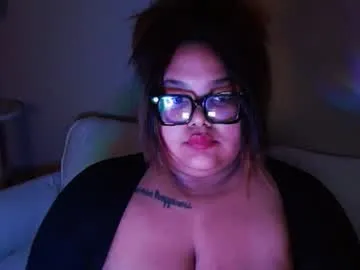 Freechat violetvvvv on Chaturbate