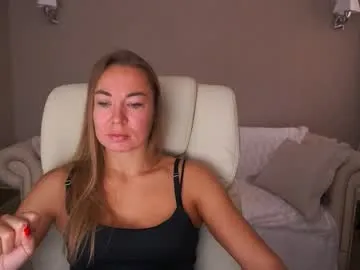 Freechat vixenmuse on Chaturbate