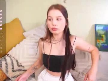 Naked Room waki_fuckie 