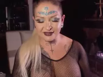 Freechat xlisbetx on Chaturbate