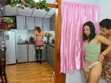 xsexys_girlsx from Chaturbate