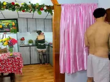 xsexys_girlsx from Chaturbate