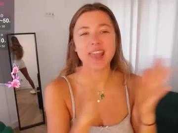 yess_kiki on Chaturbate