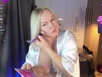 Naked Room yolanda_kiss 