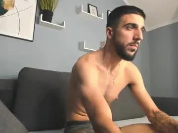 Freechat zeyn_edwards on Chaturbate