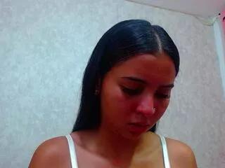 alahia_lee from Flirt4Free