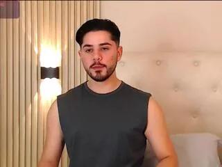 andrew_denson from Flirt4Free