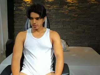anker_colin from Flirt4Free