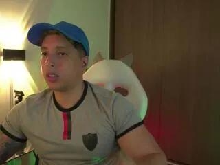 appolo_cavill from Flirt4Free