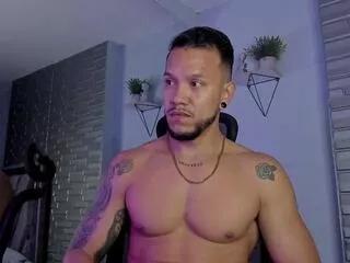 aron_tayler from Flirt4Free