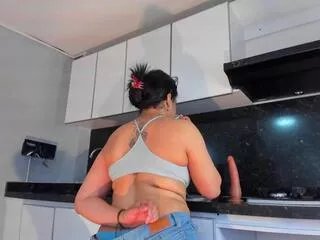 dakota_mars on Flirt4Free