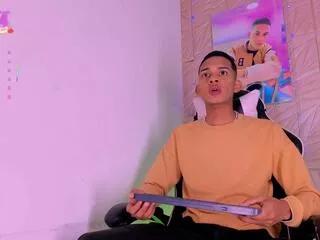 dilam_amadeus from Flirt4Free
