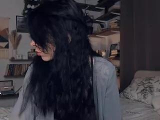 edina_gaff on Flirt4Free