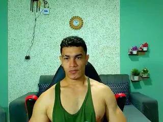 gilbert_marquez from Flirt4Free