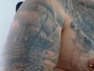 hades — Freechat on Flirt4Free