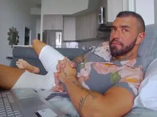 izzi from Flirt4Free