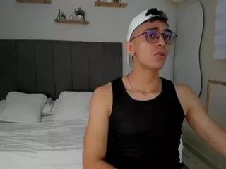 kriss_santos from Flirt4Free