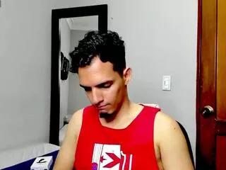 leo_bonucci from Flirt4Free