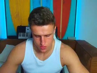 leo_cavalli from Flirt4Free