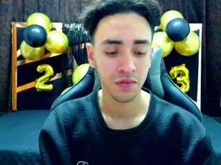 miick_johnson from Flirt4Free