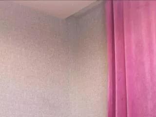 naomi_bea from Flirt4Free
