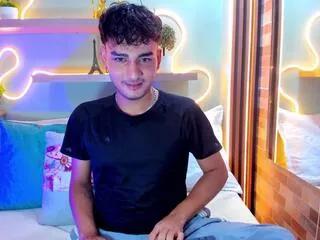 nix_peach from Flirt4Free