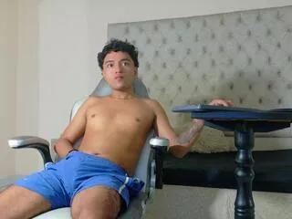 noah_saimon from Flirt4Free