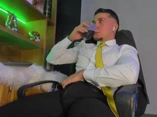 peter_gonzales from Flirt4Free