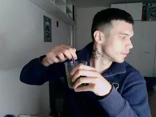 ridge_hunter from Flirt4Free