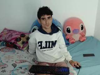 tobias_ken from Flirt4Free