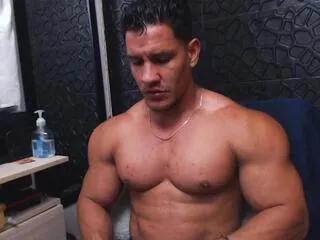 viktor_herrera from Flirt4Free
