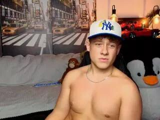 zeke_carter from Flirt4Free