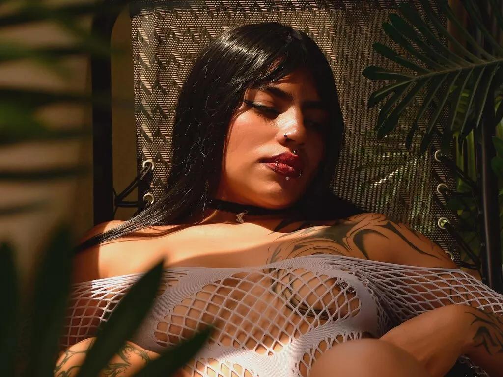 HannyHilton from LiveJasmin