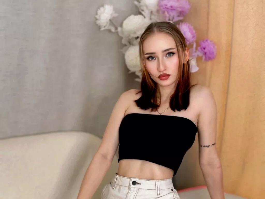 JessiLinn from LiveJasmin