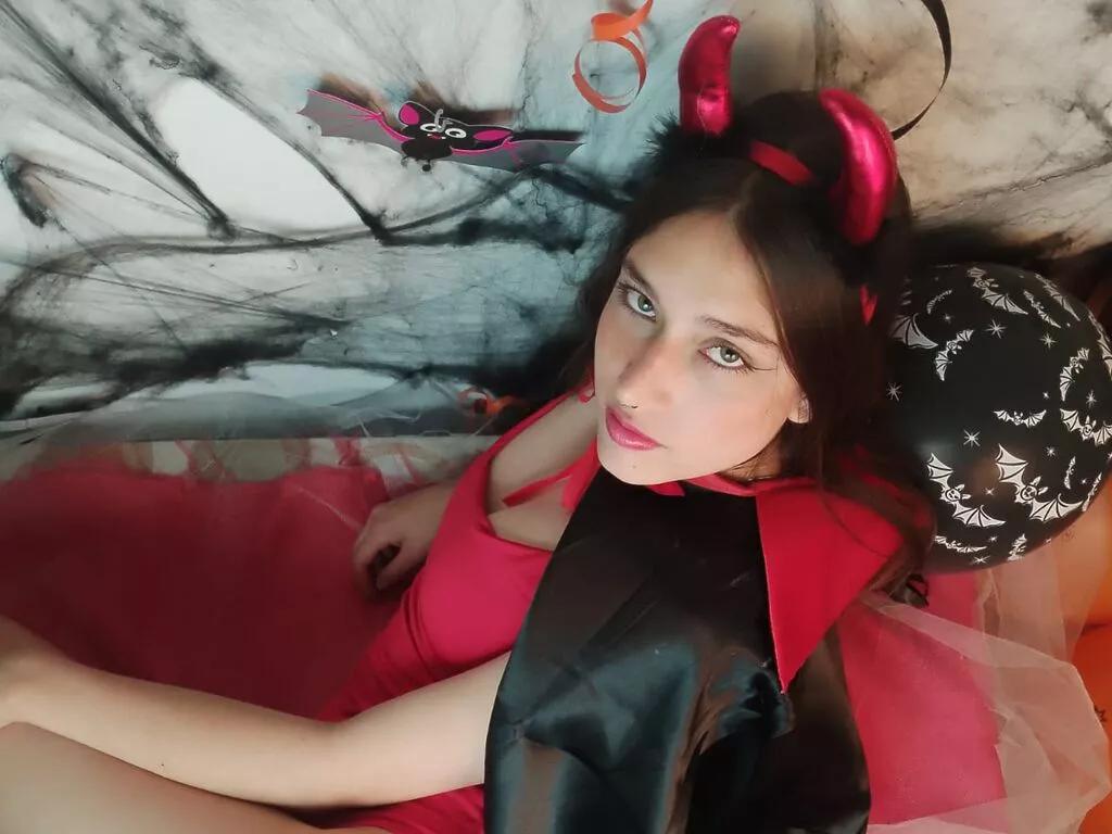 KarlaWem from LiveJasmin