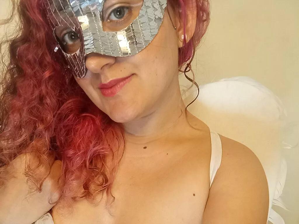 LuanaWinner from LiveJasmin