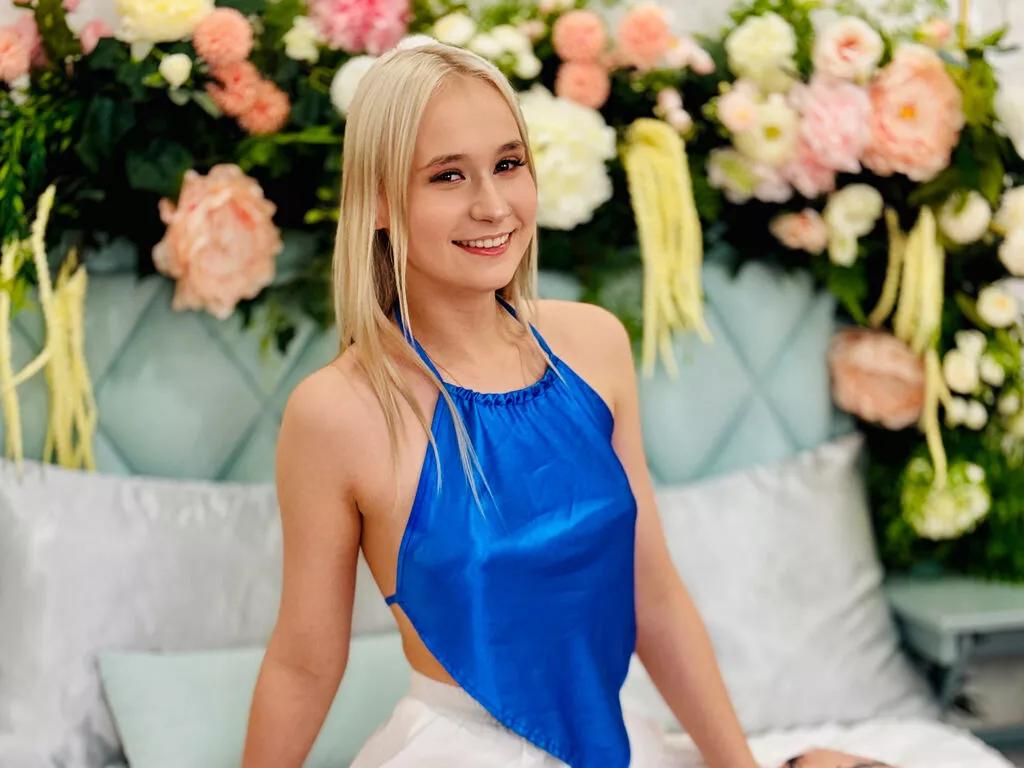 MartaBrooks from LiveJasmin