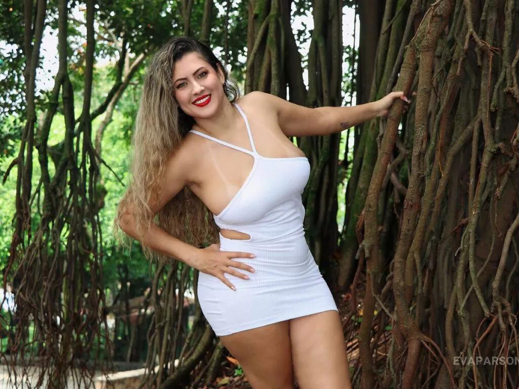 RoxaneWalton from LiveJasmin