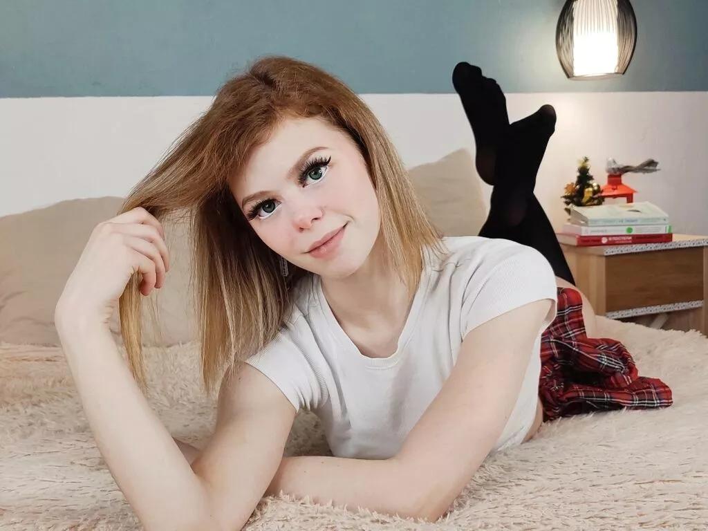 SophieColdman from LiveJasmin